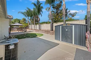 21834 Heliotrope Ln, Wildomar, CA 92595 - Photo 32