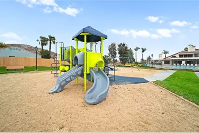 27780 Hillpointe Drive, Menifee, CA 92585 - Photo 36