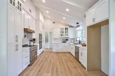 30041 Los Nogales, Temecula, CA 92591 - Photo 10