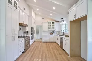 30041 Los Nogales, Temecula, CA 92591 - Photo 10