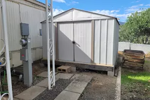 21601 Canyon Dr, Wildomar, CA 92595 - Photo 18