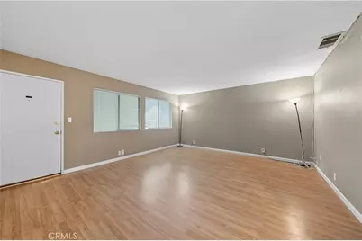 1000 Central #8, Riverside, CA 92507 - Photo 10