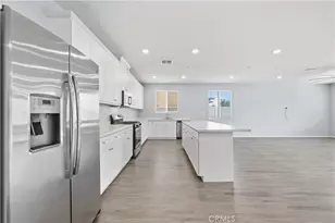 32323 Roman Warren, Winchester, CA 92596 - Photo 14