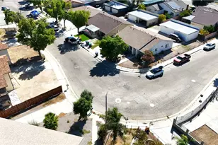 381 Carmel Way, Hemet, CA 92545 - Photo 8