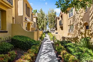 28410 Socorro St, Murrieta, CA 92563 - Photo 2