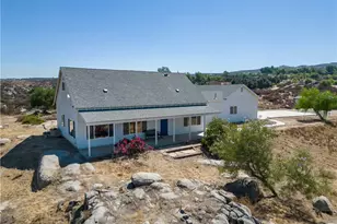 39330 Gray Squirrel, Temecula, CA 92592 - Photo 2