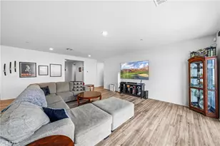 32463 McKiernan Ln, Menifee, CA 92584 - Photo 14