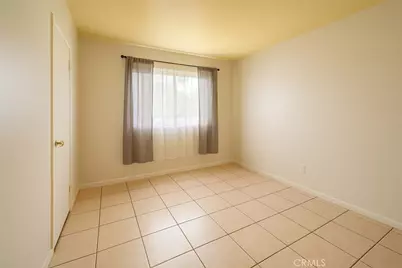 627 Glenn, Hemet, CA 92543 - Photo 2