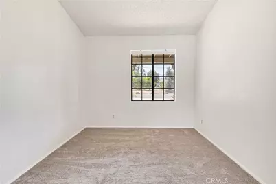 25187 Lincoln Avenue, Hemet, CA 92544 - Photo 18