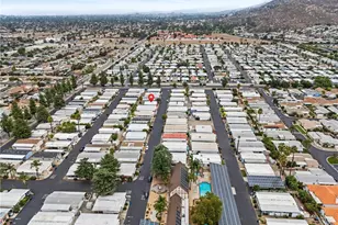 725 W Thornton Ave, Hemet, CA 92543 - Photo 34