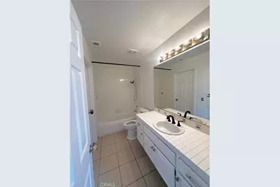 39712 Corte Sta Barbara, Murrieta, CA 92563 - Photo 38