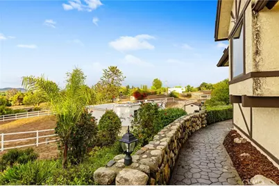 2607 Alta Vista, Fallbrook, CA 92028 - Photo 54