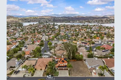 23160 Compass Drive, Canyon Lake, CA 92587 - Photo 10