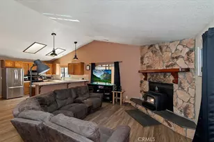 1064 Pine, Big Bear Lake, CA 92314 - Photo 8