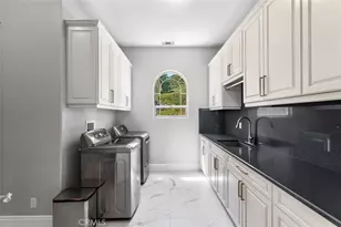 41653 Oak Trail Ct, Murrieta, CA 92562 - Photo 40