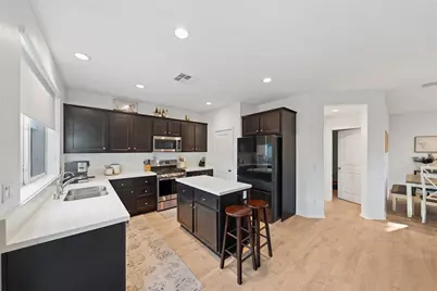 29554 Aramina Ct, Winchester, CA 92596 - Photo 10