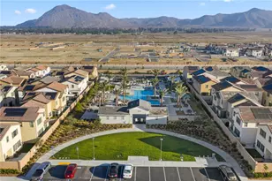 29554 Aramina Ct, Winchester, CA 92596 - Photo 36