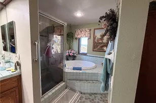 32360 Navajo Rd, Wildomar, CA 92595 - Photo 26