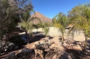 32360 Navajo Rd, Wildomar, CA 92595 - Photo 40