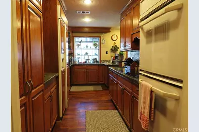 32360 Navajo Road, Wildomar, CA 92595 - Photo 10