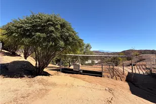 32360 Navajo Rd, Wildomar, CA 92595 - Photo 44