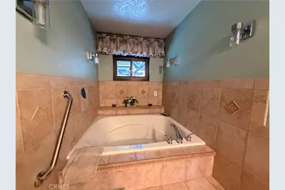 32360 Navajo Road, Wildomar, CA 92595 - Photo 16