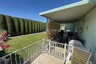 24600 Mountain, Hemet, CA 92544 - Photo 2