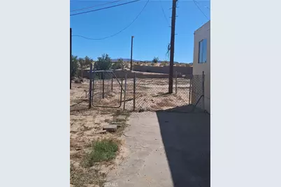 4561 Adobe Road #40, 29 Palms MCB, CA 92277 - Photo 6