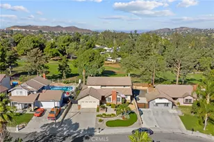 8215 Tamarind Ln, Jurupa Valley, CA 92509 - Photo 8