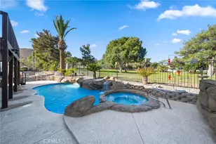 8215 Tamarind Ln, Jurupa Valley, CA 92509 - Photo 32