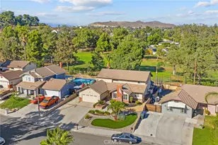 8215 Tamarind Ln, Jurupa Valley, CA 92509 - Photo 38