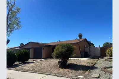 627 Corona, Hemet, CA 92545 - Photo 4