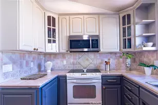 3342 Silver Oak Ln, Vista, CA 92084 - Photo 6