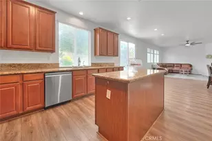 35718 Elk, Murrieta, CA 92563 - Photo 12