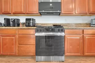 35718 Elk, Murrieta, CA 92563 - Photo 10