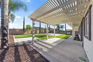 27876 Post Oak, Murrieta, CA 92562 - Photo 48