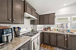 32900 Riverside Dr, Lake Elsinore, CA 92530 - Photo 6