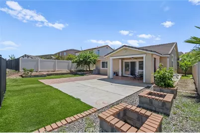 35142 Sorrel Lane, Lake Elsinore, CA 92532 - Photo 2