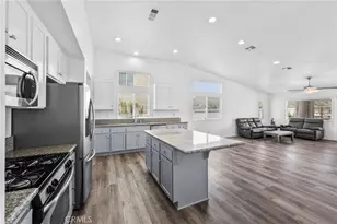 35142 Sorrel Ln, Lake Elsinore, CA 92532 - Photo 12