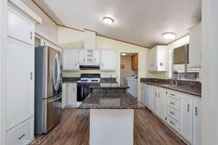 38350 Via Taffia, Murrieta, CA 92563 - Photo 14