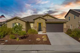 34642 Sawtooth Ct, Murrieta, CA 92563 - Photo 2