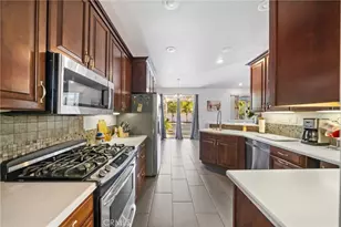 32249 Cour Meyney, Temecula, CA 92591 - Photo 12