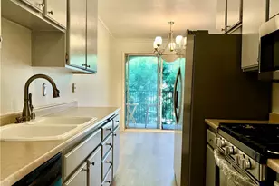 3010 Montrose, La Crescenta, CA 91214 - Photo 8