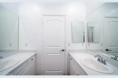 30237 Bristol Gate, Menifee, CA 92584 - Photo 8