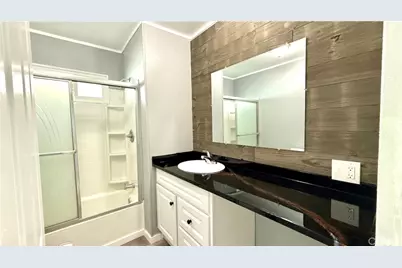 42751 Florida Avenue #141, Hemet, CA 92544 - Photo 32