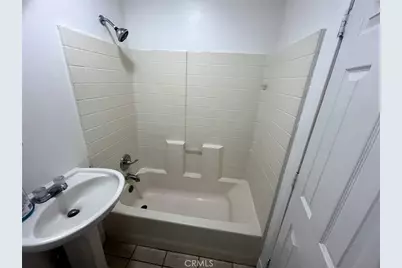 412 S Palm, Ontario, CA 91762 - Photo 4