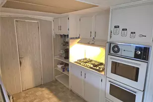 2230 Lake Park Dr, San Jacinto, CA 92583 - Photo 12