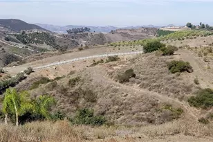 8 La Cruz Dr, Temecula, CA 92590 - Photo 2