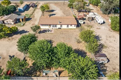 28576 Whittier, Winchester, CA 92596 - Photo 6