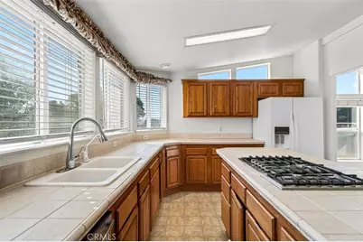 28576 Whittier, Winchester, CA 92596 - Photo 18